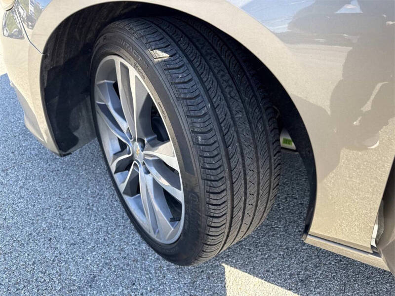 2025 Chevrolet Malibu LT