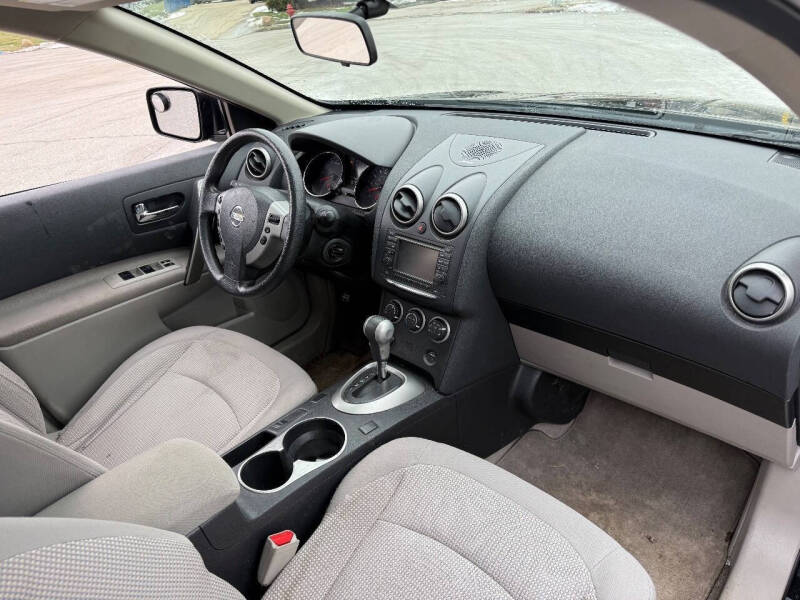 2013 Nissan Rogue SV