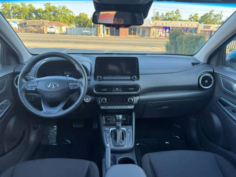 2023 Hyundai Kona SEL