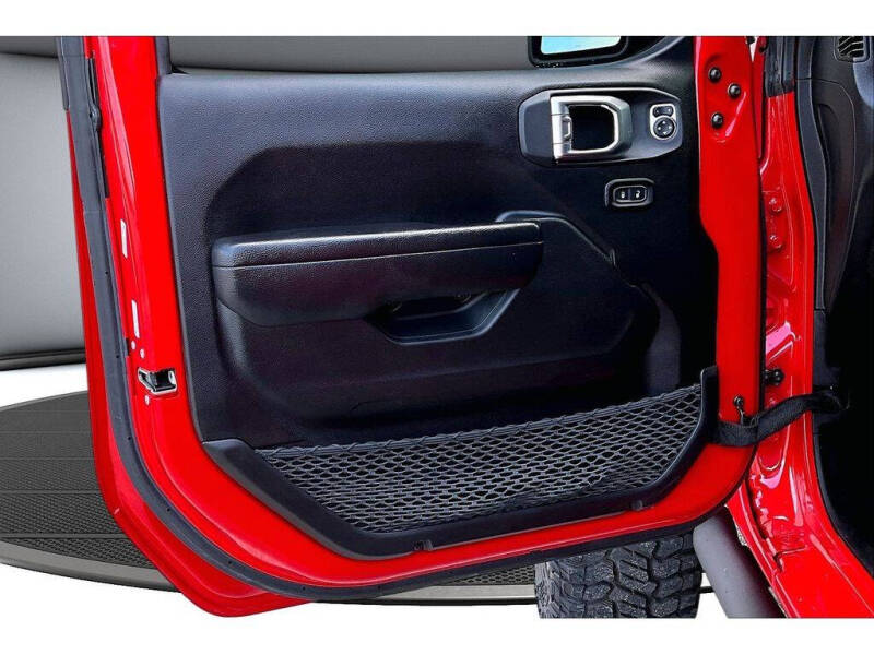 2022 Jeep Gladiator Willys
