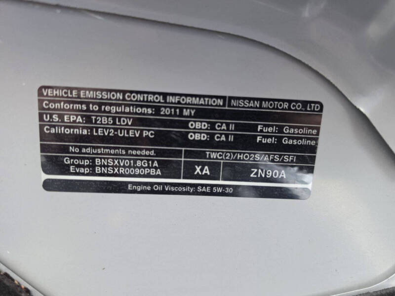 2011 Nissan Versa 1.8 S