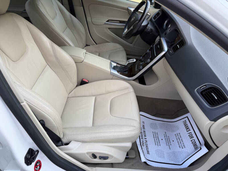 2013 Volvo S60 T5 Premier