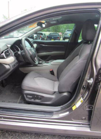 2022 Toyota Camry LE