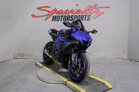 2023 Yamaha YZF-R1