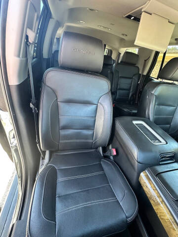 2017 GMC Yukon Denali