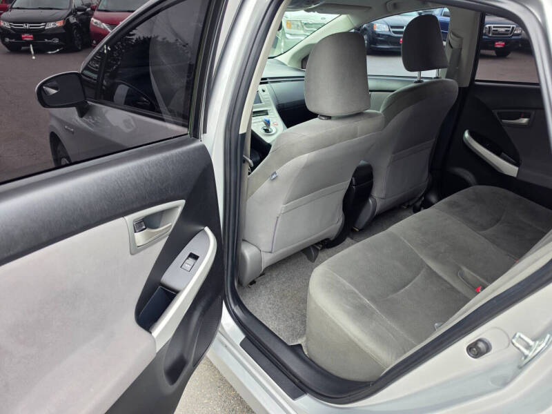 2012 Toyota Prius Two