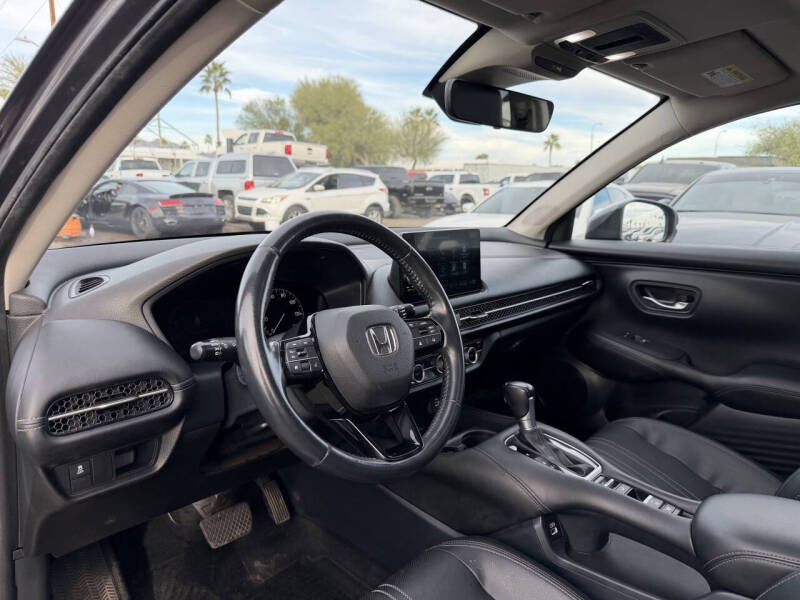 2023 Honda HR-V EX-L