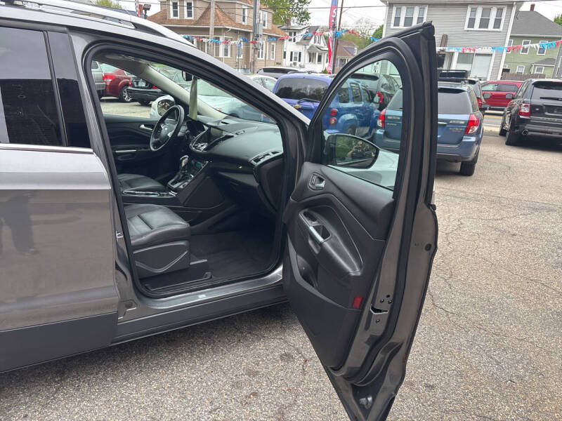 2014 Ford Escape Titanium
