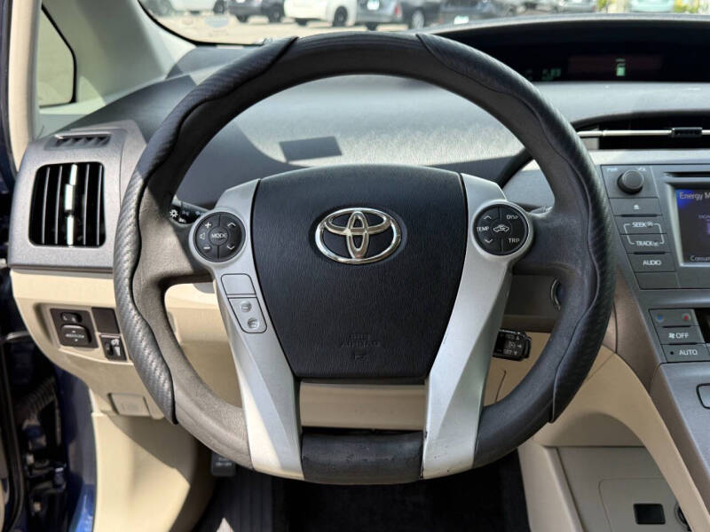 2014 Toyota Prius Two