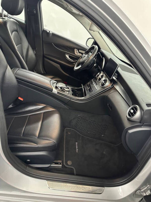 2016 Mercedes-Benz C-Class