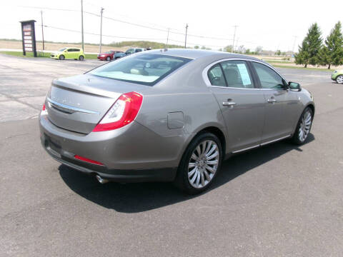 2016 Lincoln MKS