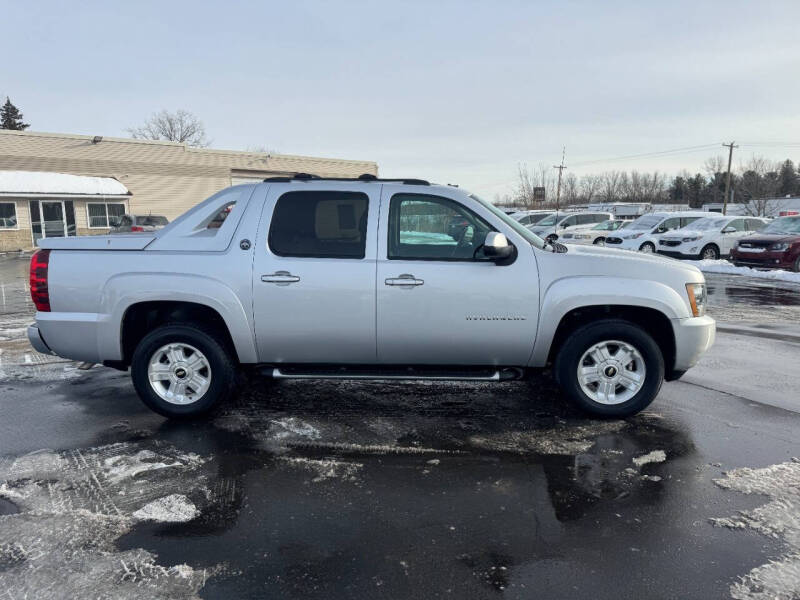 2013 Chevrolet Avalanche LT Black Diamond
