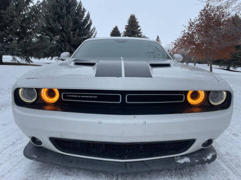 2015 Dodge Challenger for sale at BELOW BOOK AUTO SALES in Idaho Falls ID