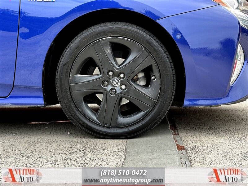 2018 Toyota Prius Three Touring