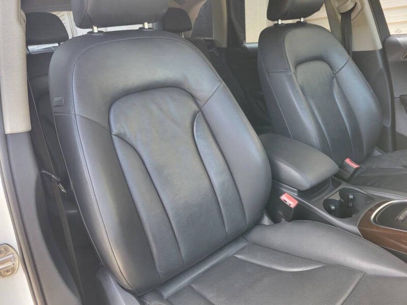 2012 Audi Q5 2.0T quattro Premium