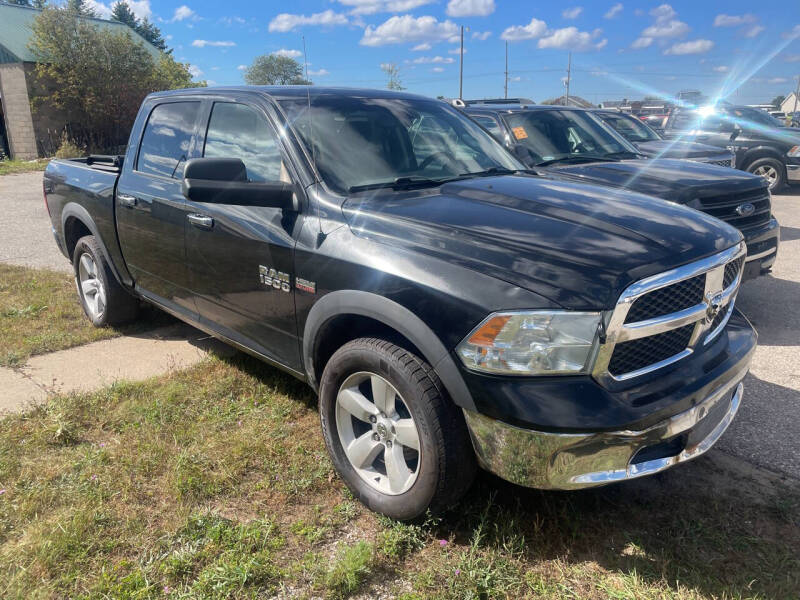 2017 RAM 1500 SLT