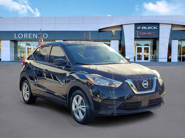 2020 Nissan Kicks S