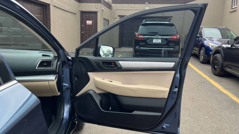 2017 Subaru Outback 2.5i