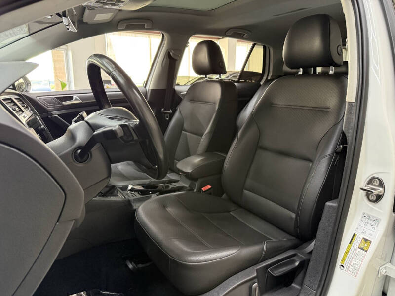 2018 Volkswagen Golf