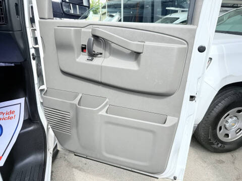 2018 Chevrolet Express 2500