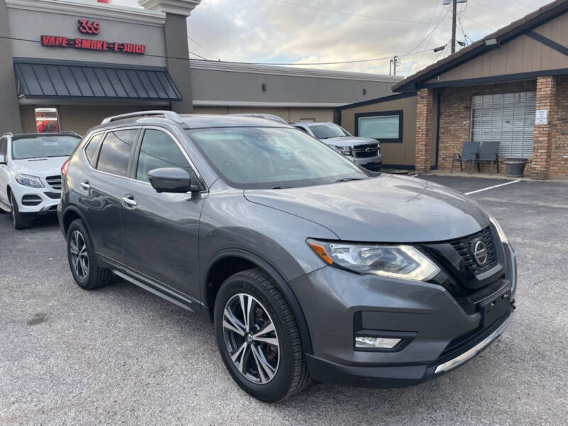 2018 Nissan Rogue SV