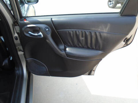 2003 Saturn L-Series L300