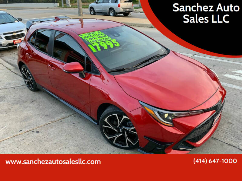 2021 Toyota Corolla Hatchback for sale at Sanchez Auto Sales LLC in Milwaukee WI