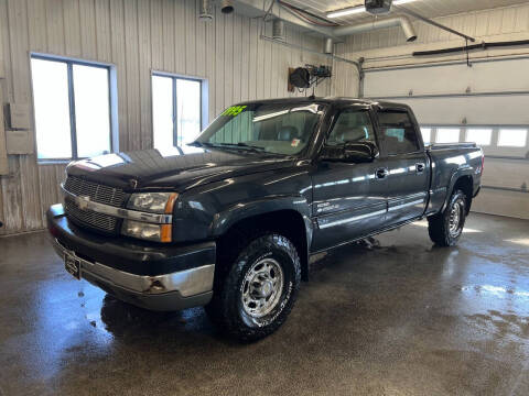 2003 Chevrolet Silverado 2500HD for sale at Sand's Auto Sales in Cambridge MN