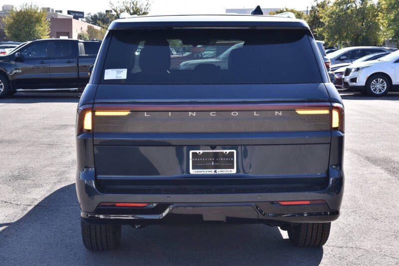 2025 Lincoln Navigator L Reserve