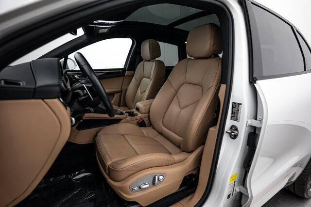 2023 Porsche Macan