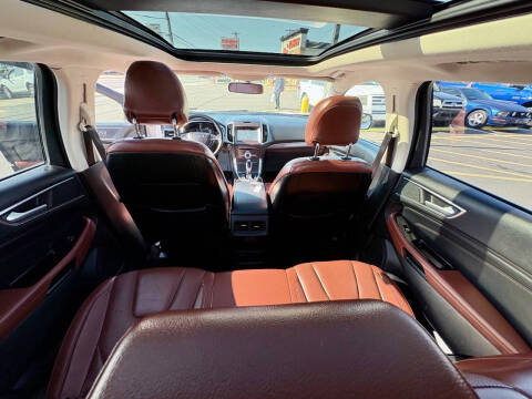 2017 Ford Edge Titanium