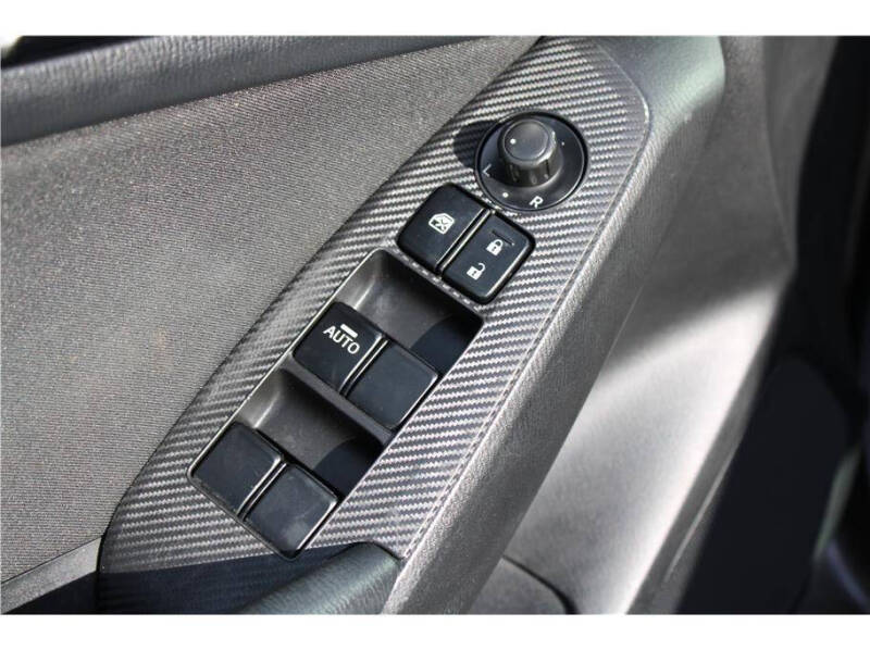 2014 Mazda MAZDA3 i Touring