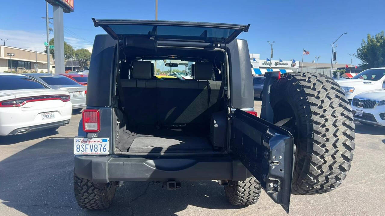 2008 Jeep Wrangler Unlimited for sale at Auto Plaza in Fresno, CA