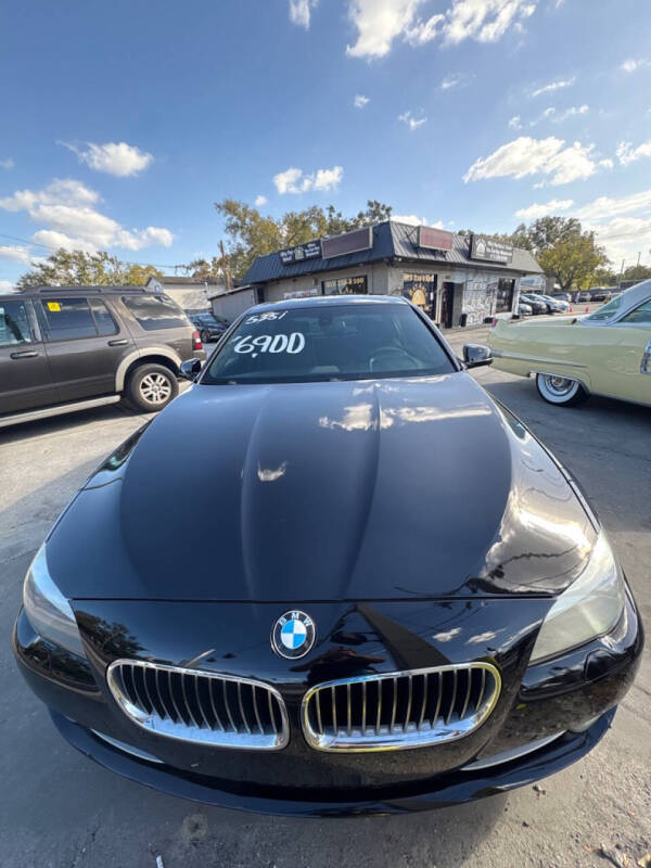 2011 BMW 5 Series 535i's photo