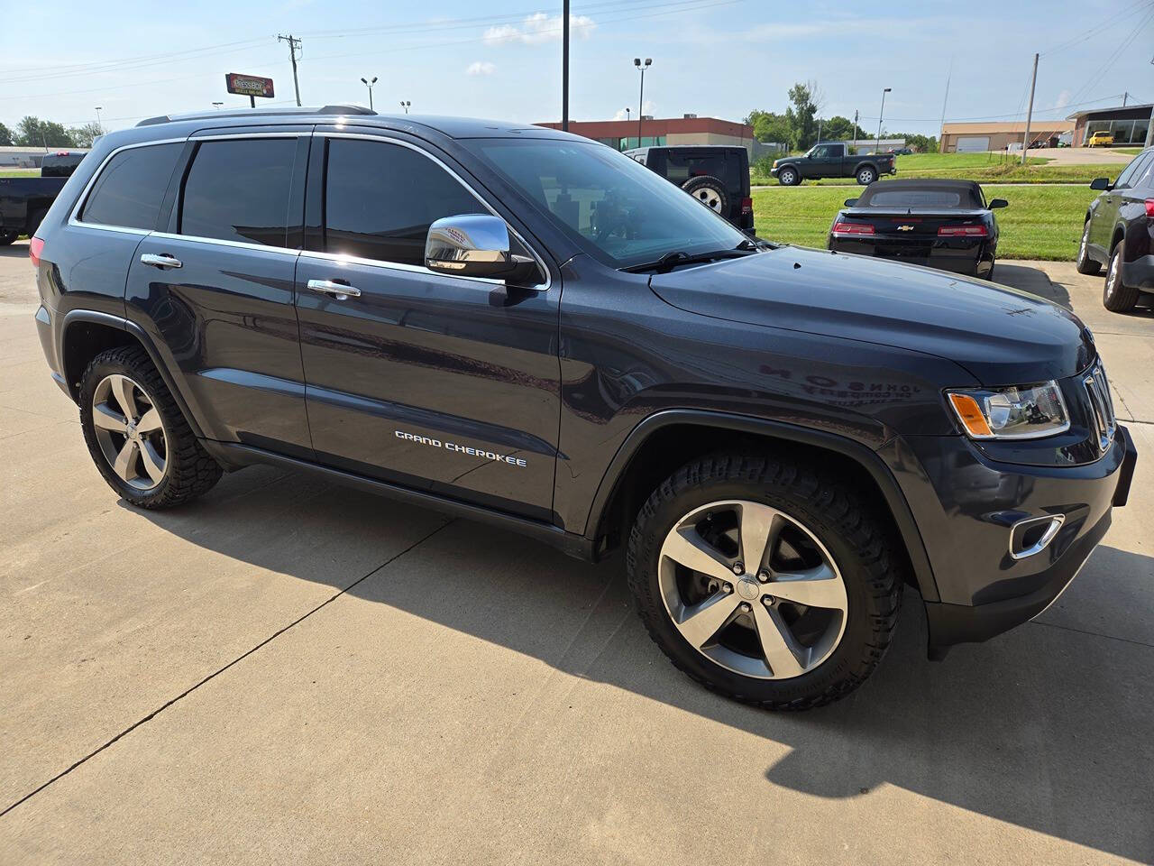 2015 Jeep Grand Cherokee for sale at Johnson Car Company LLC in Mount Pleasant, IA