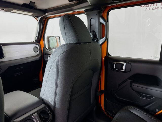 2025 Jeep Gladiator Willys