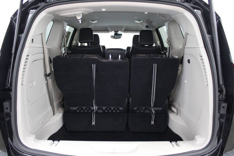 2024 Chrysler Pacifica Plug-In Hybrid Select