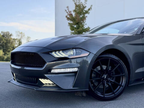 2019 Ford Mustang EcoBoost
