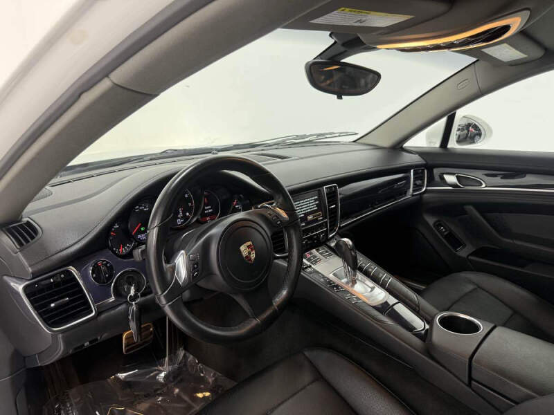 2012 Porsche Panamera