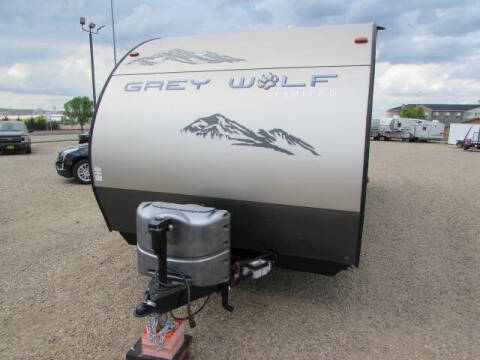 2015 CHEROKEE GREY WOLF