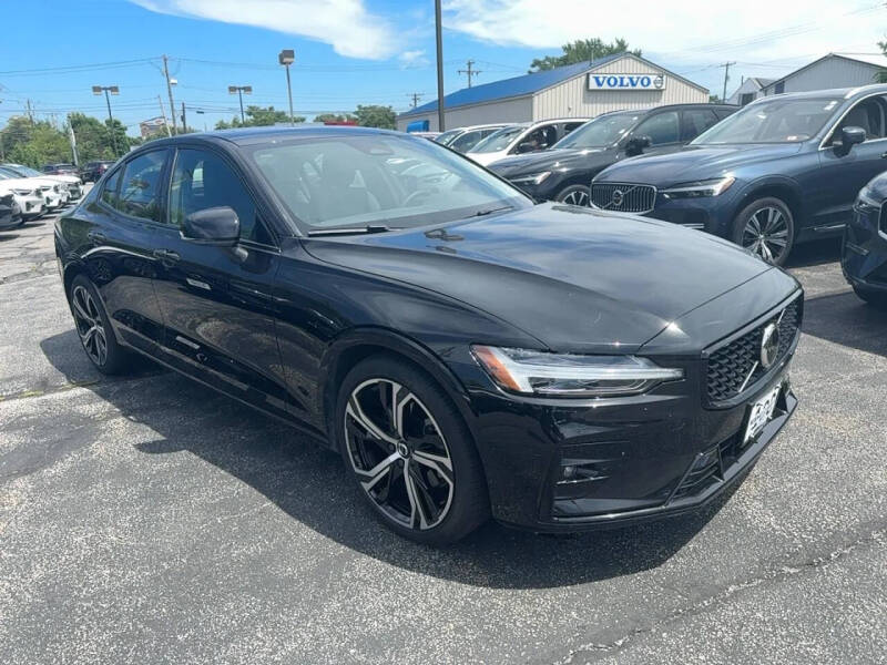 2025 Volvo S60 B5 Core