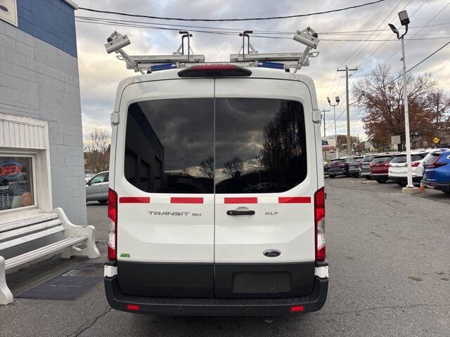2019 Ford Transit 150 XLT