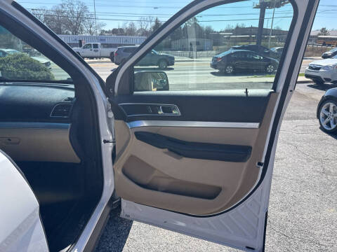 2017 Ford Explorer XLT