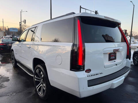 2017 GMC Yukon XL SLT