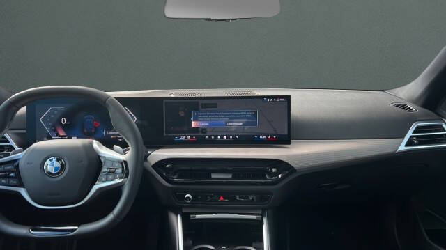 2025 BMW 3 Series 330i