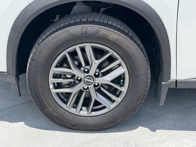 2025 Nissan Rogue S