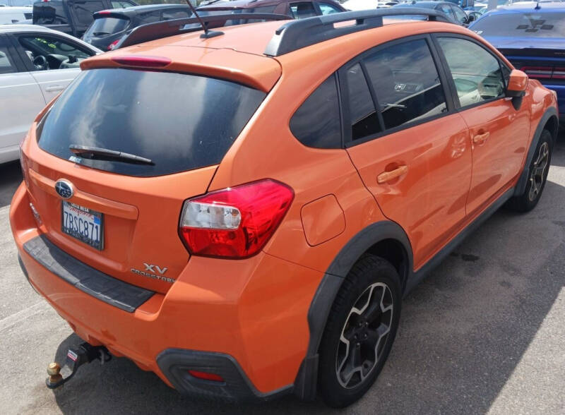 2013 Subaru XV Crosstrek for sale at CLEAR CHOICE AUTOMOTIVE in Milwaukie OR