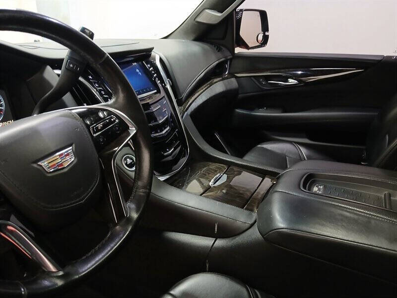 2015 Cadillac Escalade Platinum