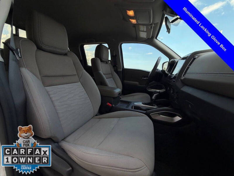2023 Nissan Frontier SV