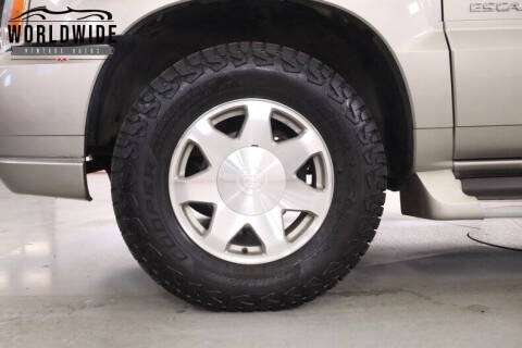 2003 Cadillac Escalade